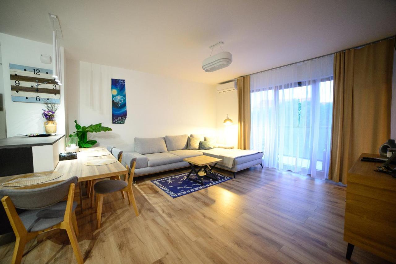 Apartamenty Via Marina Wrocław Buitenkant foto