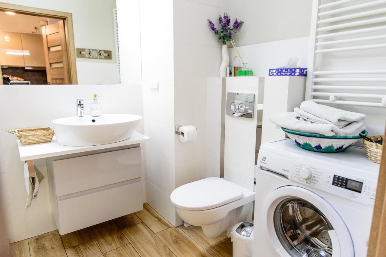 Apartamenty Via Marina Wrocław Buitenkant foto