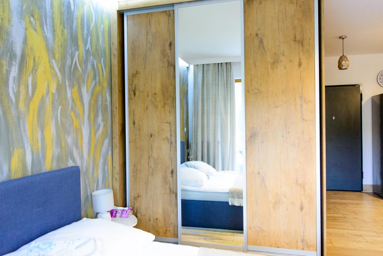 Apartamenty Via Marina Wrocław Buitenkant foto