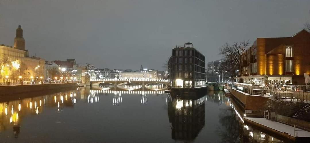 Apartamenty Via Marina Wrocław Buitenkant foto